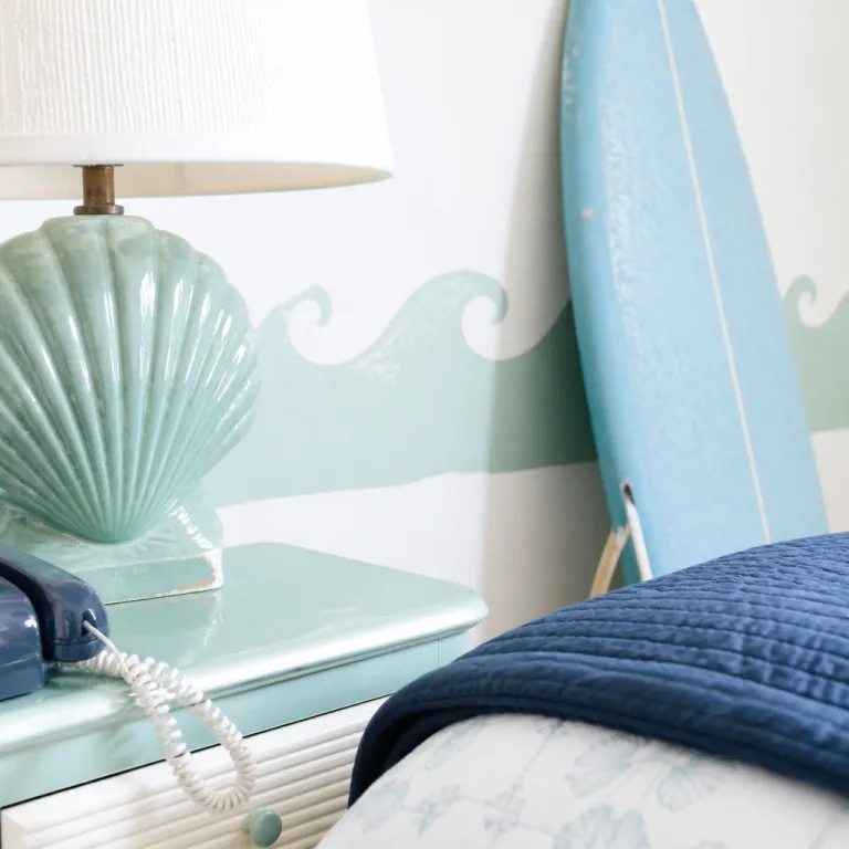 Themed Rooms and Fantasy Getaways: America's Vintage Motels Lean Into the Absurd
