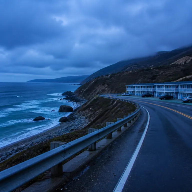 The Pacific Coast Highway After Dark: Motel Stops Between Big Sur and Santa Barbara